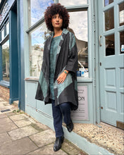 Load image into Gallery viewer, Oversized Quilted Shibori Silk Coat