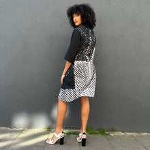 Load image into Gallery viewer, Cotton Button-Thu Dress with Pockets