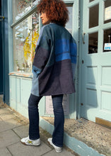 Load image into Gallery viewer, Quilted Unisex Indigo Patchwork Kantha Jacket