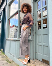 Load image into Gallery viewer, Cropped Shibori Dyed Cotton Trousers with Pockets