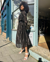 Load image into Gallery viewer, Cotton Silk Shibori Kaftan Dress