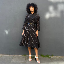 Load image into Gallery viewer, Cotton Silk Shibori Kaftan Dress