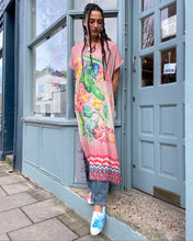 Load image into Gallery viewer, Floral V-Neck Kaftan Dress