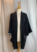 Load image into Gallery viewer, Black & White Dressy Silk Kimono with Big Pocket Pouch