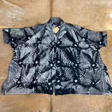 Load image into Gallery viewer, Oversized Square Cotton Silk Shibori Jacket
