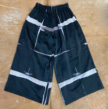 Load image into Gallery viewer, Shibori Wide Leg Pleat Front Trousers
