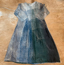 Load image into Gallery viewer, ¾ Sleeve Pintuck Shibori Silk Dress with Pockets
