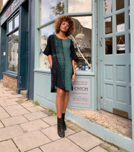 Load image into Gallery viewer, Short Sleeve Fine Wool Dress
