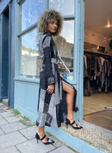 Load image into Gallery viewer, XLong Open A-Line Shibori Silk Coat
